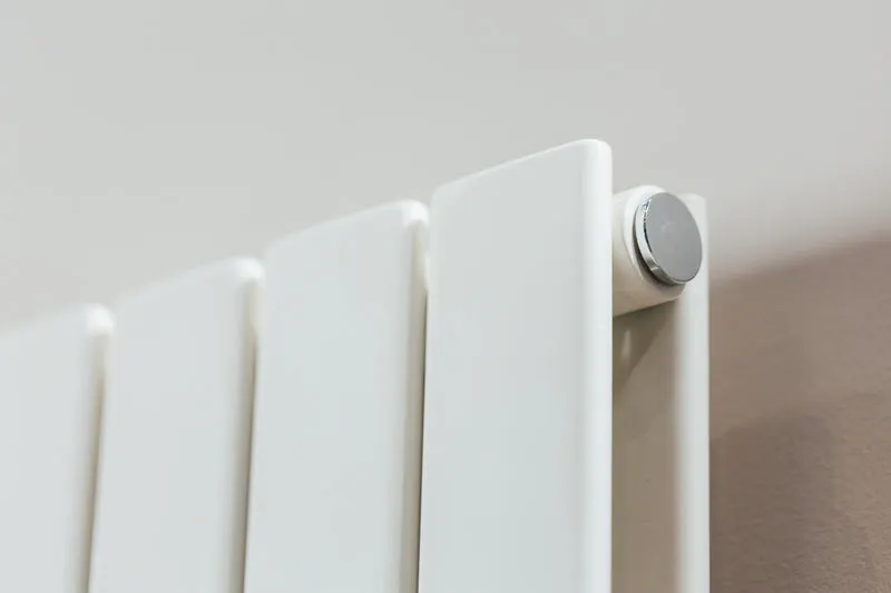 Consol Horizontal Double Radiator - Various Sizes - White