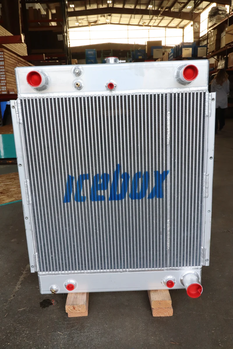 Clark M01, Forklift Radiator # 940213