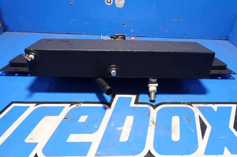 Peterbilt Top Tank # 606287