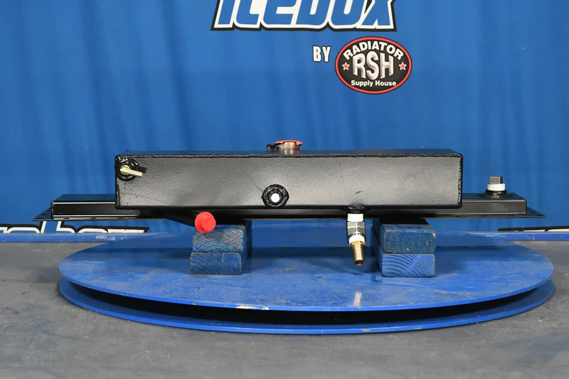Peterbilt Top Tank # 606286