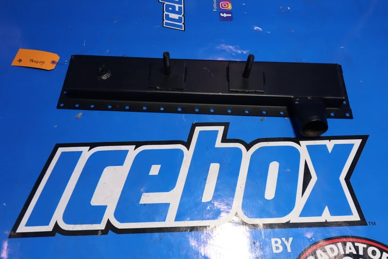 Autocar Bottom Tank # 607092
