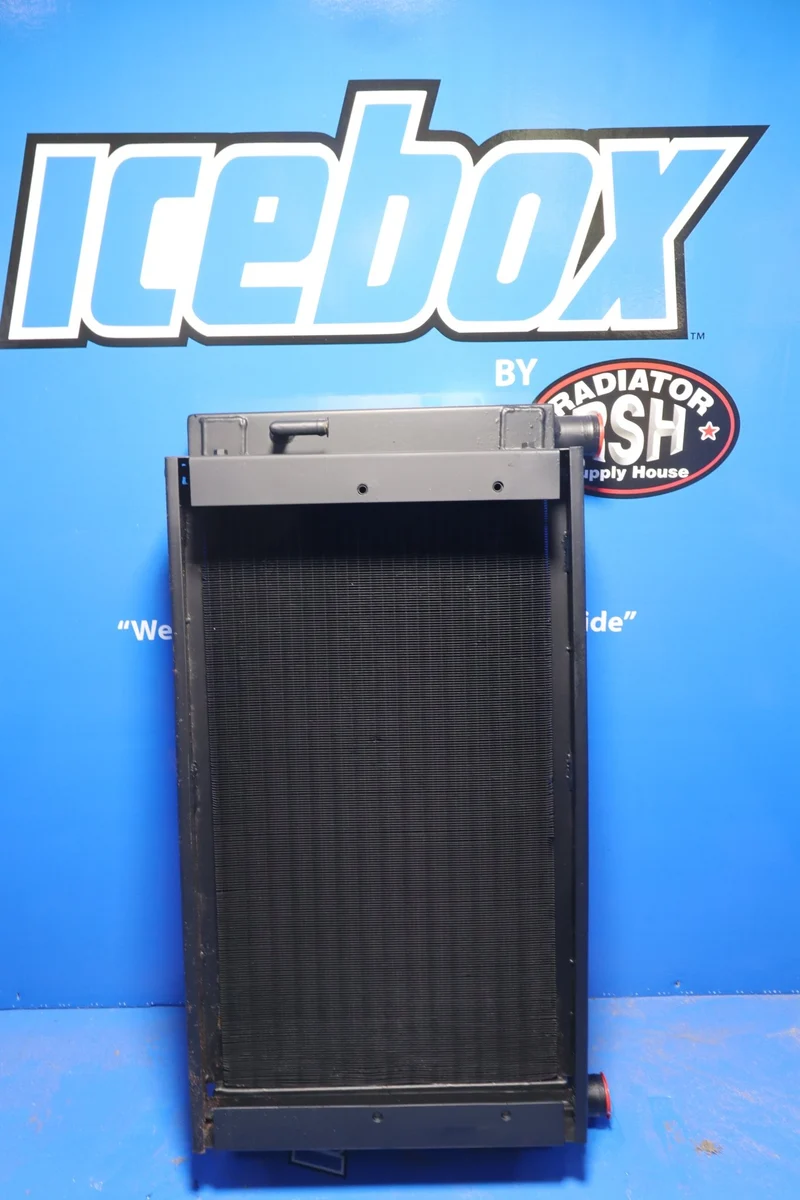 Bobcat S250, T300 Radiator # 890675