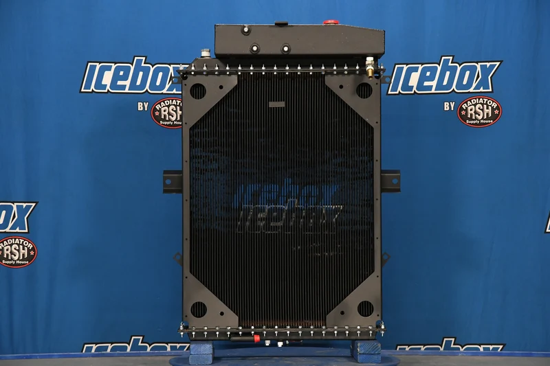 Kenworth T800, T600, W900 Radiator # 604026