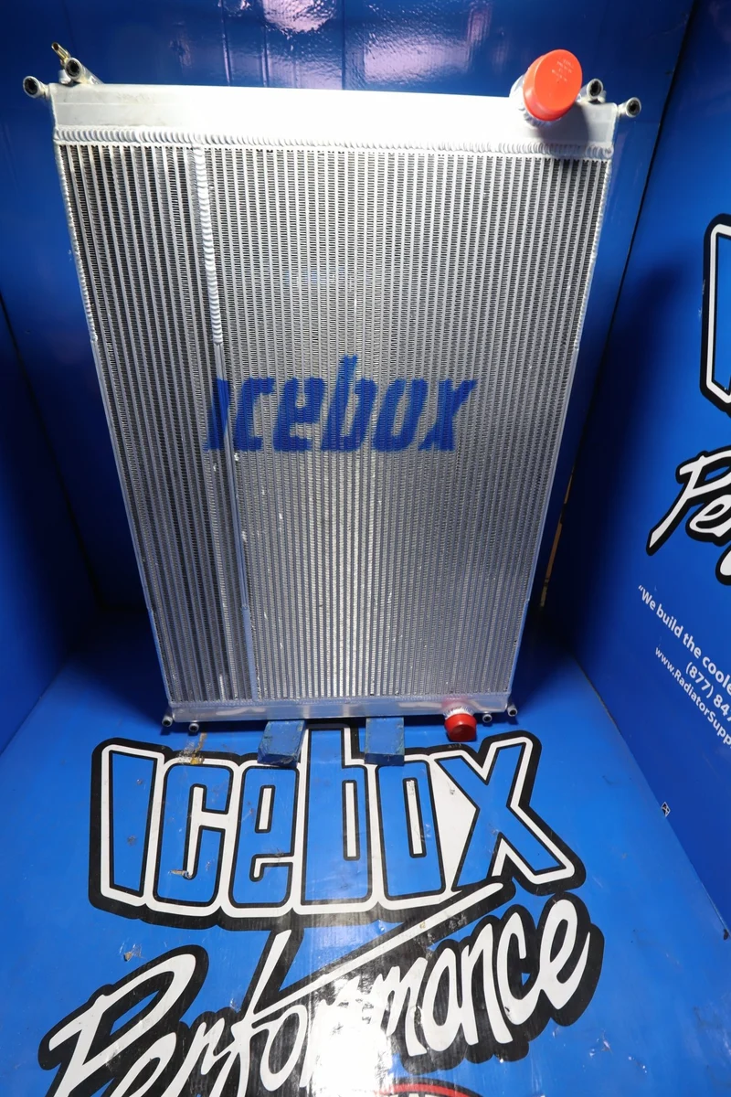 Freightliner Radiator # 601413