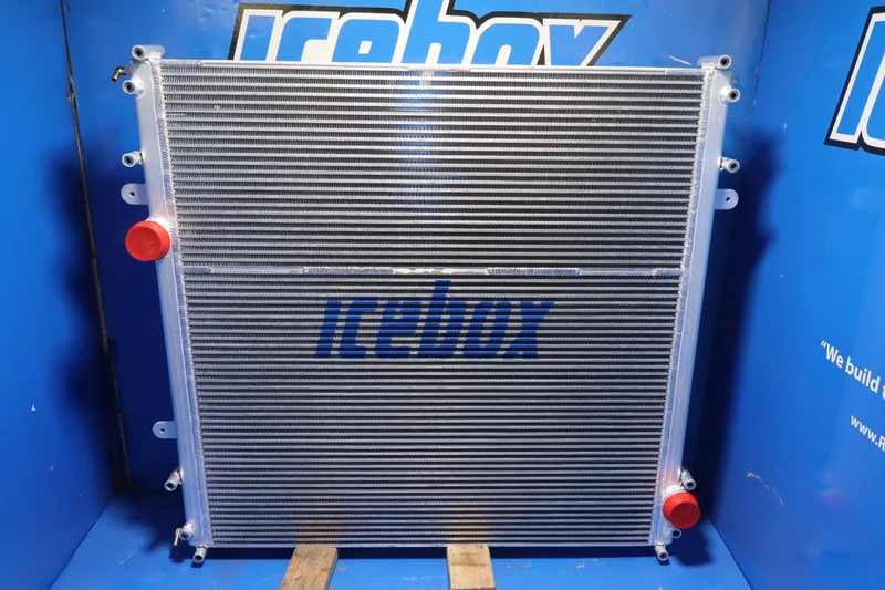 Freightliner Classic 120, FLD120 / SD Radiator # 601079