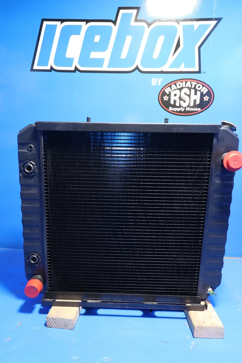 Hyster H90XM / H80XM Radiator # 940017