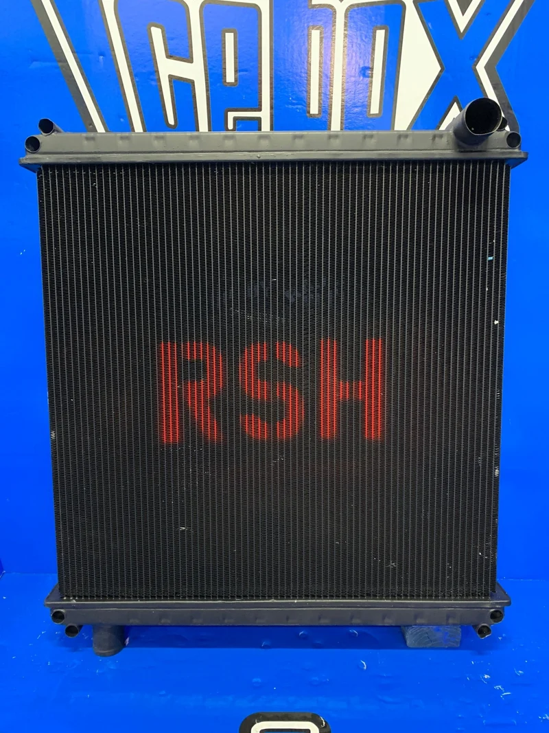 Ford F600, F700, F800 Radiator # 600028