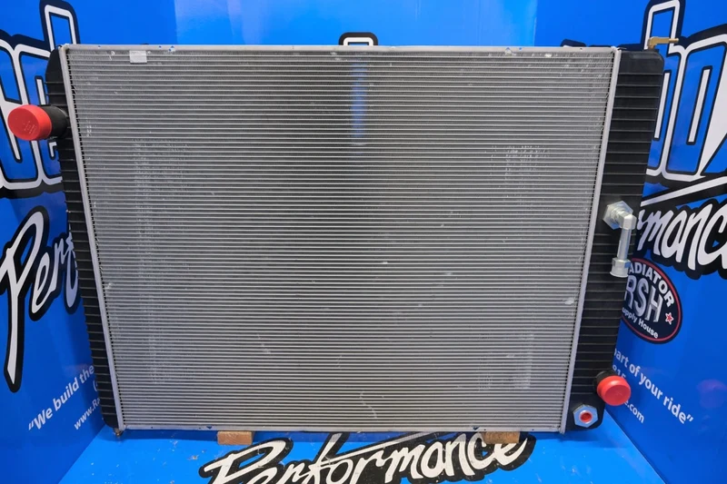 International 5A0758770000, 5A0758530000 Radiator # 603203