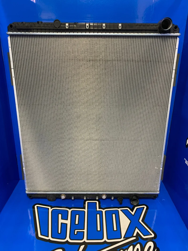 Freightliner Columbia, Cascade Radiator # 601096