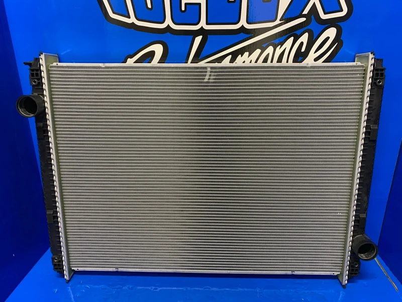 Freightliner FLD, Century Class, Buisness Radiator # 601027