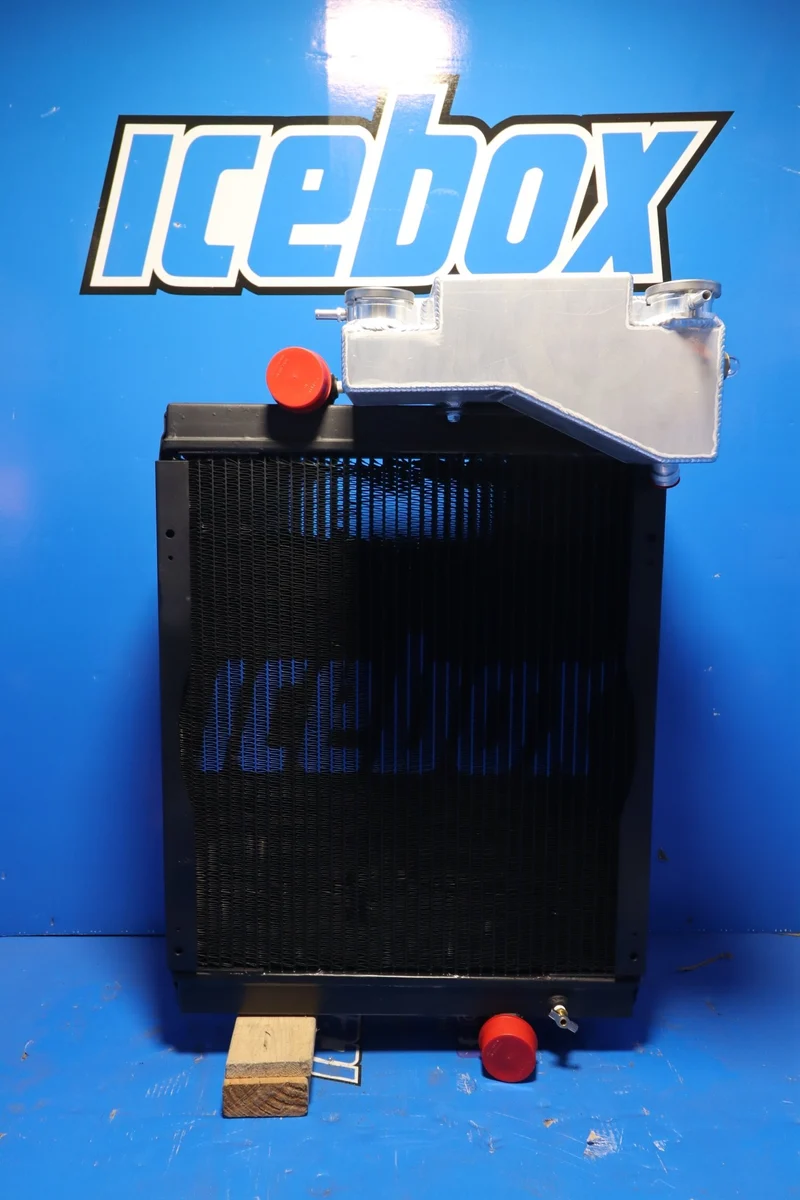 John Deere 7210 Radiator # 870244