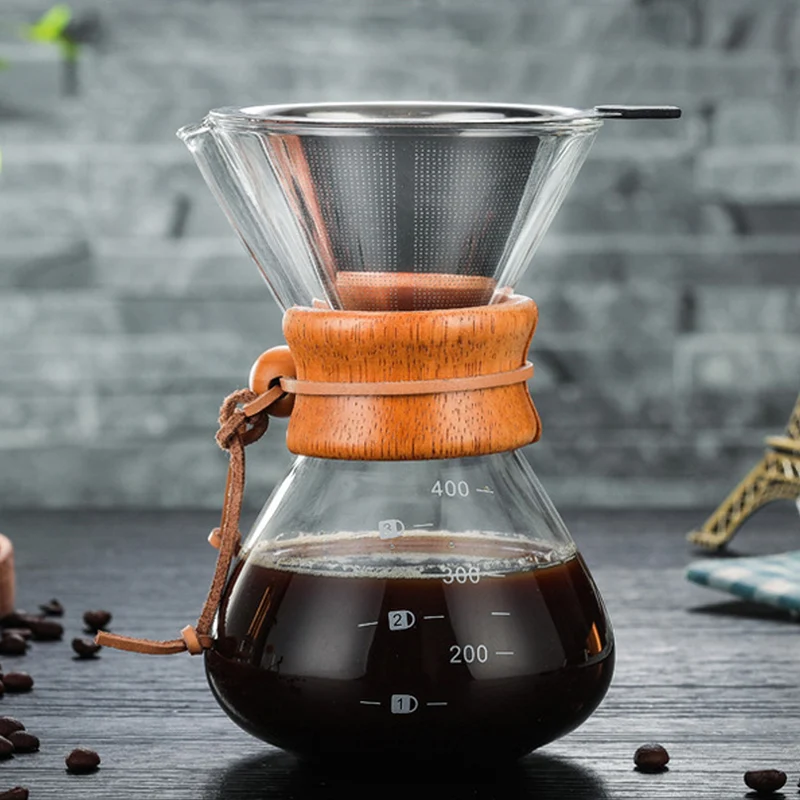 Koffiezetapparaat - Giet Over Glazen