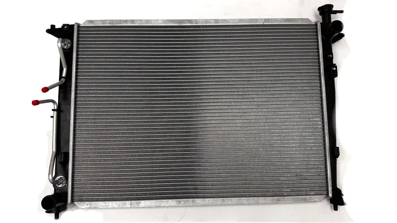 2016 Kia Sorento 3.3L V6 Radiator | LR13520